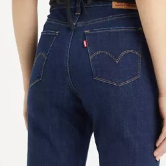 Levi's Jeans - Picture 7 of 12